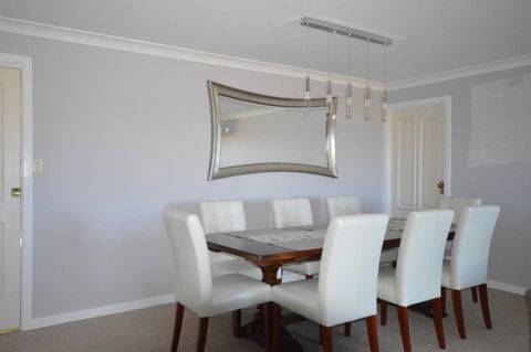 Sancerre Estate - eAccommodation 2
