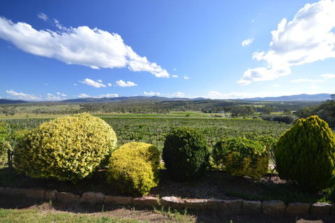 Sancerre Estate - eAccommodation 1