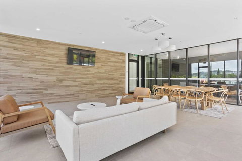 Sandbar Private Apartments - Hosted By Burleigh Letting Company - eAccommodation 3