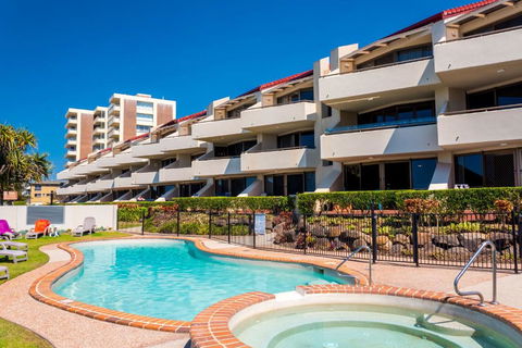 Sandrift Beachfront Apartments - eAccommodation 0