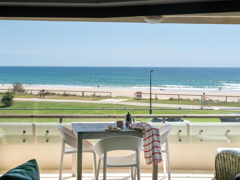 Sandrift Beachfront Apartments - eAccommodation 2