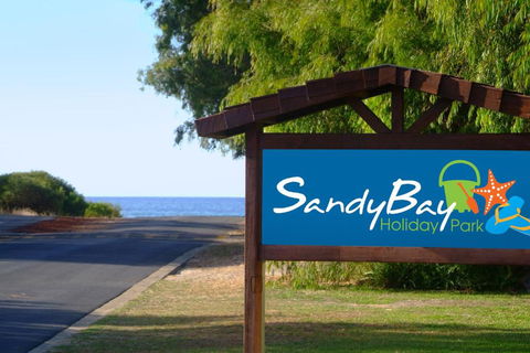 Sandy Bay Holiday Park - eAccommodation 0