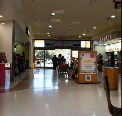 Spacious But Cosy And Affordable Place For Single Or Double Travellers And Shared Common Space - eAccommodation 2