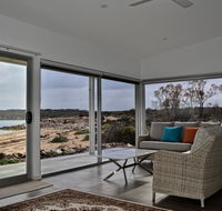 Beachside - eAccommodation
