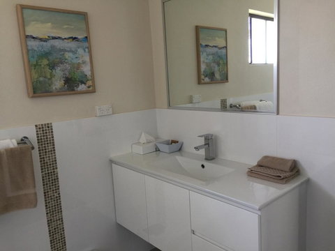 Bega Village Motor Inn - eAccommodation 3