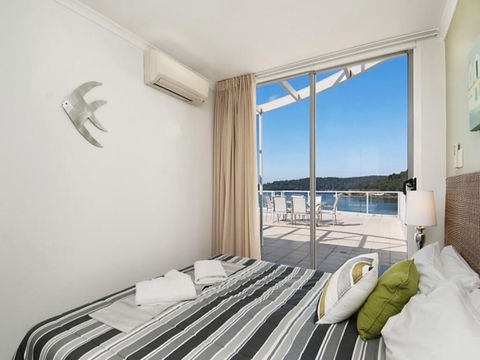 Bella Mare - 2 Bedroom Ocean View Terrace Apt - eAccommodation 3