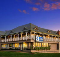 Best Western Sanctuary Inn - eAccommodation