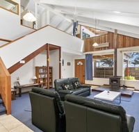 Black Dolphin Waterfront Townhouse - Bay Views - eAccommodation