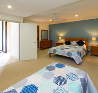 Blue Water Retreat - Downstairs - eAccommodation