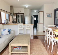 Bluey's - eAccommodation