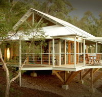 Bombah Point Eco Cottages - eAccommodation
