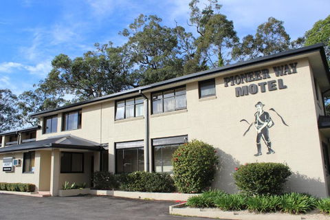 The Pioneer Way Motel - eAccommodation 1