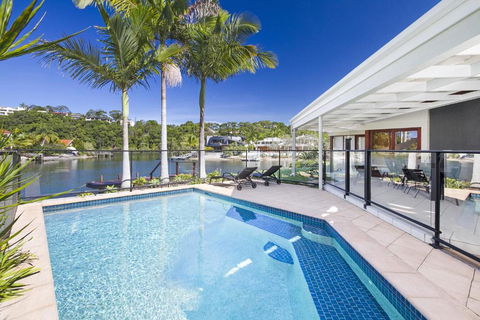 Waterfront Haven, Private Jetty, Near Hastings - eAccommodation 0