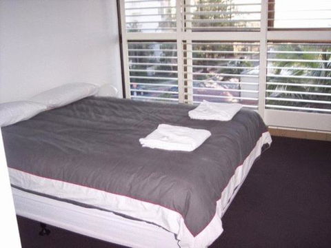 Warringa Surf Holiday Apartments - eAccommodation 1