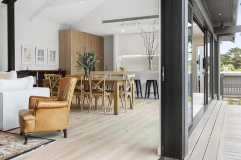 Wattle Grove - Walk To Portsea Hotel Shelley Beach - eAccommodation 0