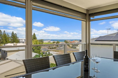 Wauwa-ana - Moana - C21 SouthCoast Holidays - eAccommodation 1