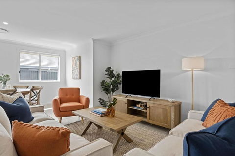 Wine Down 700m Walk To Cessnock CBD - eAccommodation 2