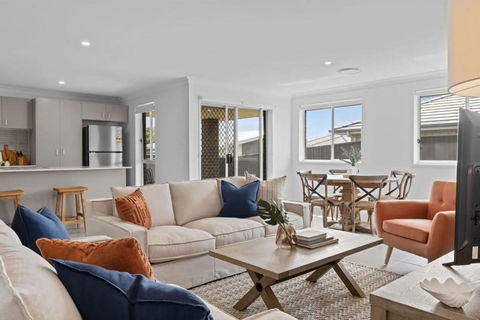 Wine Down 700m Walk To Cessnock CBD - eAccommodation 0