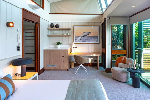 Yacht Club Villa 6 On Hamilton Island - Oceanviews, 2 X Buggies & Valet Service - eAccommodation 3