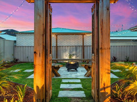 Waves On Whitesands - eAccommodation 0