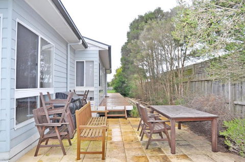 Welcome Break Pet Friendly - eAccommodation 1