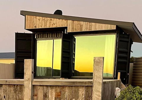 Weyland Shipping Container Home In Venus Bay, South Australia - eAccommodation 3