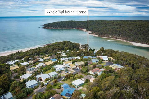 Whale Tail Beach House - eAccommodation 0