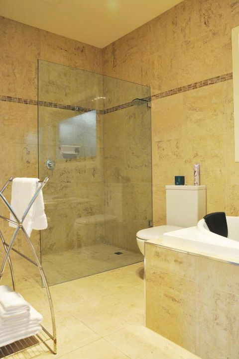 Wild Cattle Creek Estate - eAccommodation 2