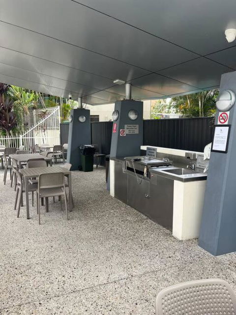 Wings Luxury Apartment Netflix - eAccommodation 3