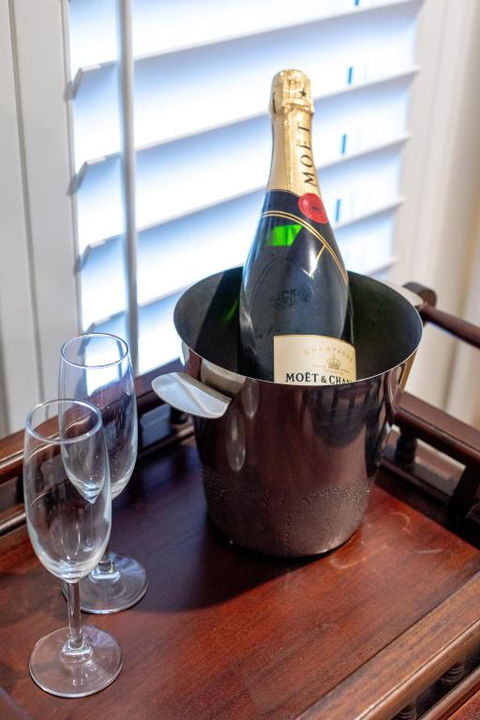 Woodford Gardens - eAccommodation 1