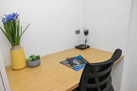 Woodys At The Waterfront - eAccommodation 3