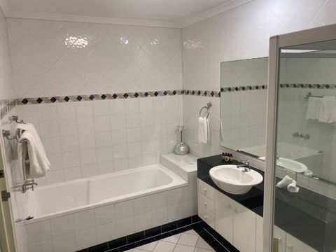 Xanadu Resort - eAccommodation 2