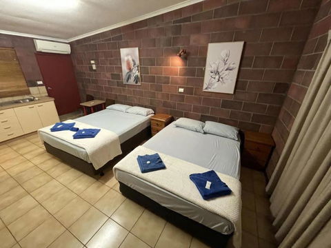 Darwin Boomerang Motel And Caravan Park - eAccommodation 0