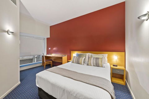 YEHS Hotel Melbourne CBD - eAccommodation 3