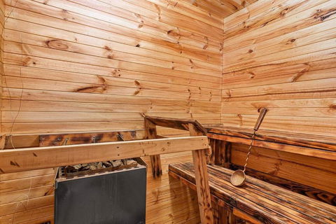 Waterfront Cottage Haven Near Shellharbour Beach - eAccommodation 2