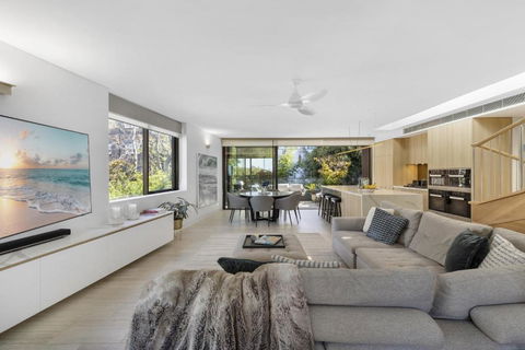 YAWA1B - Bellevue Hill Penthouse - eAccommodation 1