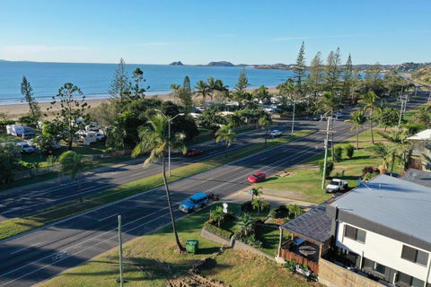Yeppoon Beachhouse - eAccommodation 0