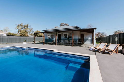 Yirawulin Cottage - Best Location For Your Mudgee Experience - eAccommodation 0