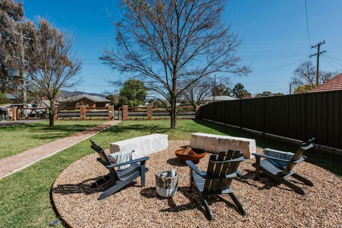 Yirawulin Cottage - Best Location For Your Mudgee Experience - eAccommodation 3