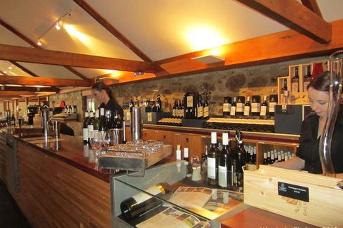 McLaren Vale Luxury Wine Tour - eAccommodation 5