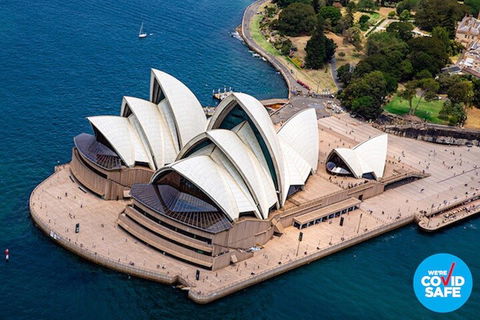 Private Helicopter Flight Over Sydney & Beaches For 2 Or 3 People - 20 Minutes - eAccommodation 1