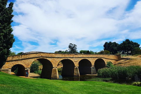 Tasmania 6 Day 'Tour In Circle' - eAccommodation 0