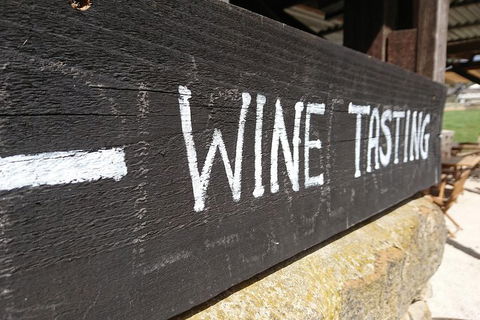 Valleys Of Vino Tour - eAccommodation 2