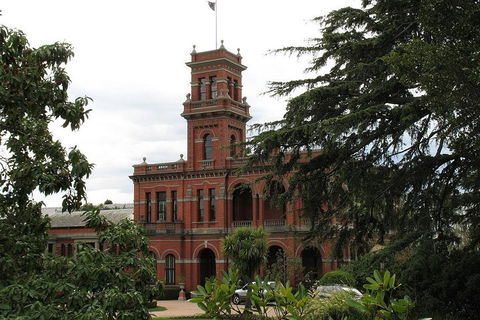 Melbourne City Tour: Lifestyle Of The Rich And Famous - eAccommodation 5