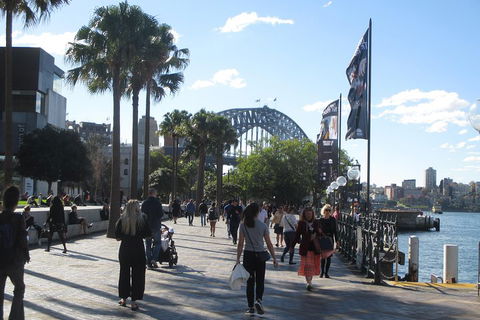 Private City Walking Tour - eAccommodation 5