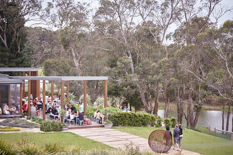 Mornington Peninsula Small Group Day Tour - eAccommodation 3