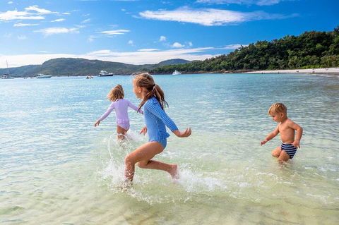 Whitehaven Beach And Daydream Island Cruise - eAccommodation 3