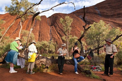 Full Uluru Base Walk At Sunrise Including Breakfast - eAccommodation 5