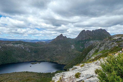 6 Day Trek The Cradle Mountain Overland Track - eAccommodation 2