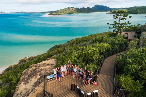 2-Day Whitsundays Sailing Adventure: Summertime - eAccommodation 3